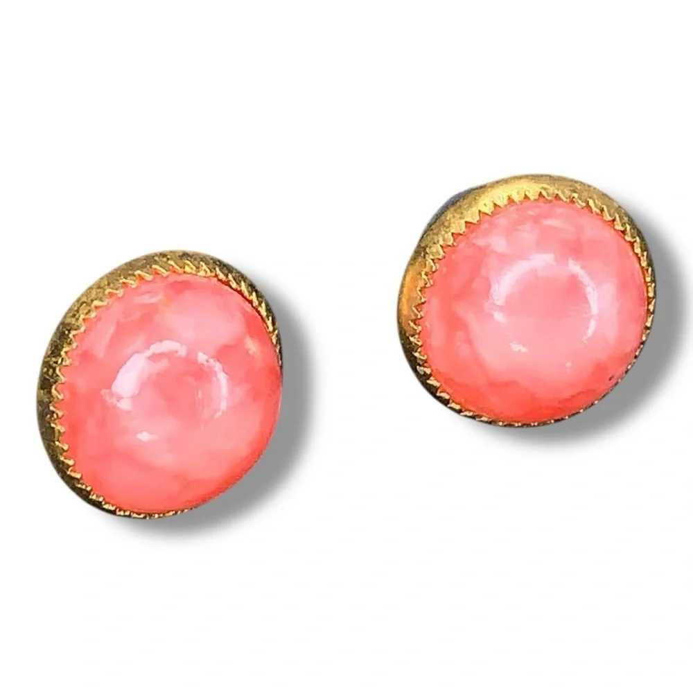 Vintage Gold Coral Cabochon Style Lucite Earrings Boho Retro Bohemian